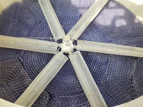 閉式冷卻塔里面的平衡管、風(fēng)機(jī)與側(cè)風(fēng)機(jī)的作用是什么