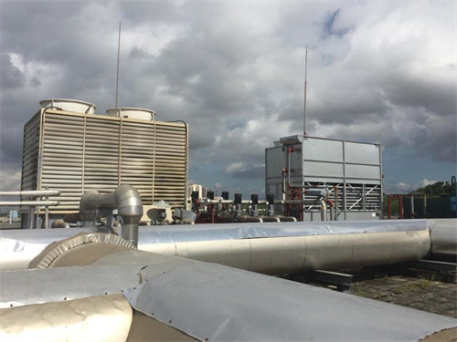 閉式冷卻塔選型是偏大點(diǎn)好還是偏小點(diǎn)好呢？